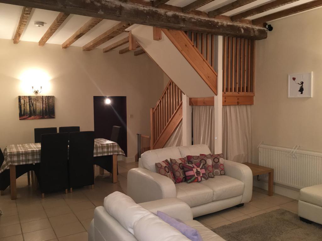 The Stables Villa Hope Bowdler Dış mekan fotoğraf